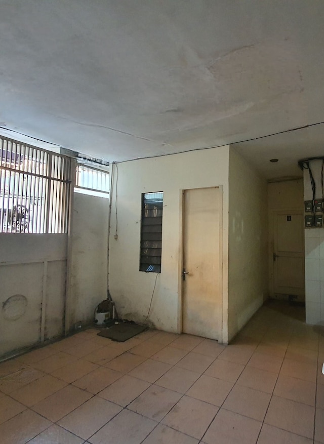 スーパー OYO 93114 サラク ホームステイ シャリア