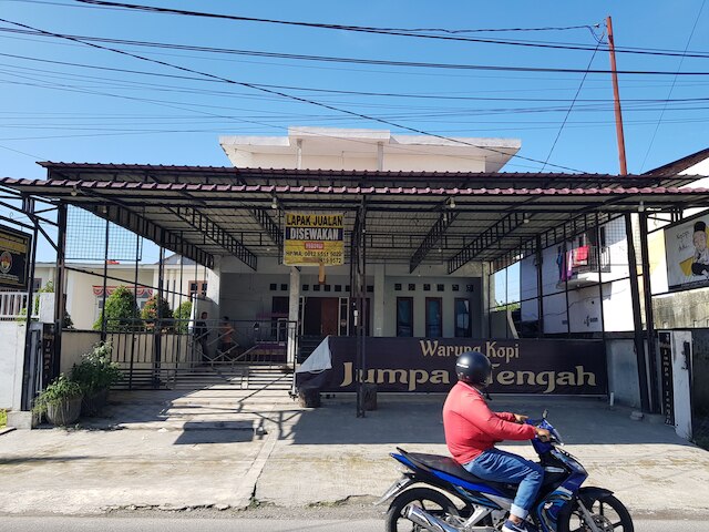 ホテル O チェンパカ シャリア