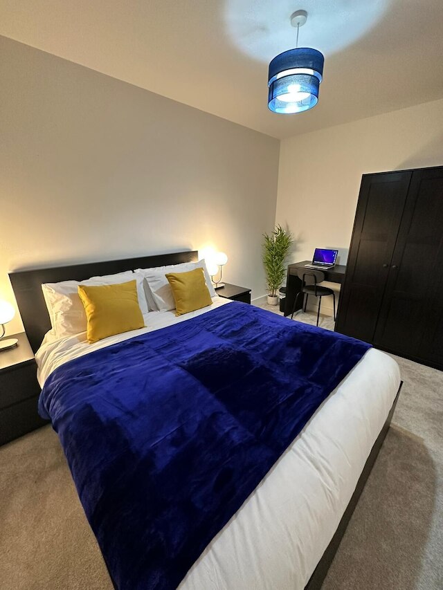 オールドトラッフォード近くの1ベッドアパートメント、無料駐車場付き