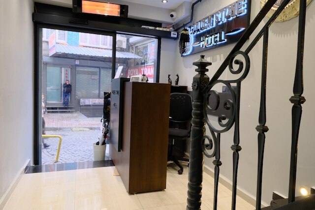 ゴールデン ストーン ホテル イスタンブール