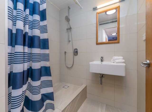 セントラル スタイリッシュ スタジオ イン CBD バイ ゾディアック ステイズ