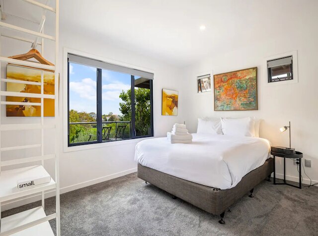 スタイリッシュ アンド セリーン リビング イン コヒマラマ