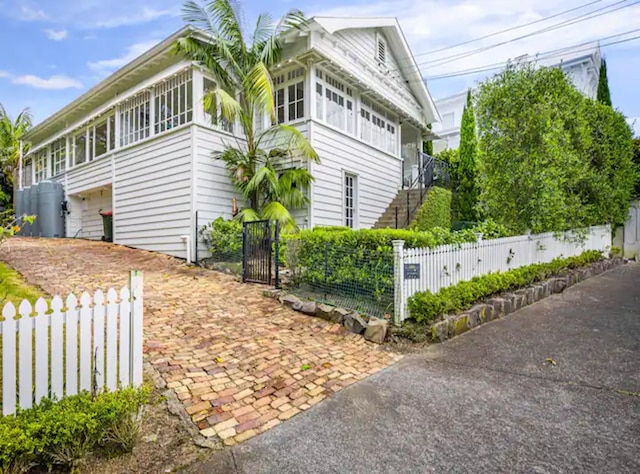 サニー トゥー ベッドルーム  ヴィラ