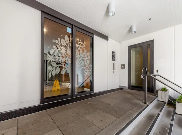 セントラル & モダン 2 ベッドルーム  アパートメント