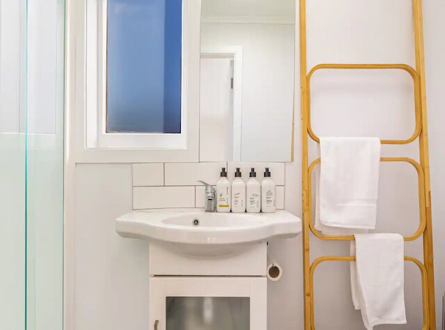 スタニング スタジオ イン グレイ リン !