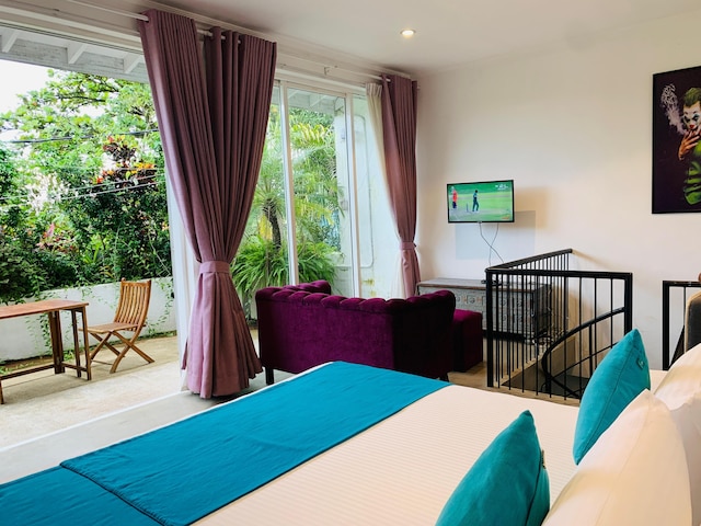 アンガム・ヴィラズ・コロンボ