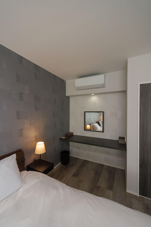 CONTRAIL -Ezo Fuji foothills-