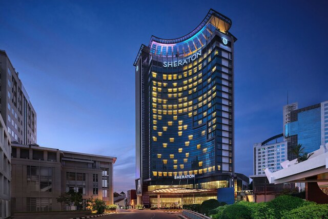 シェラトン クチン  ホテル