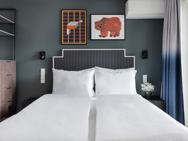 ヌマ デュッセルドルフ レオ