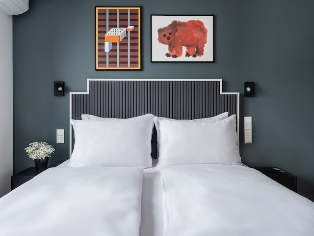 ヌマ デュッセルドルフ レオ