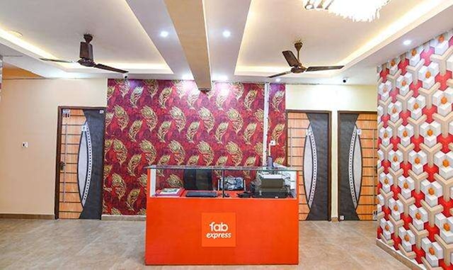 ファブエクスプレス コンフォート イン