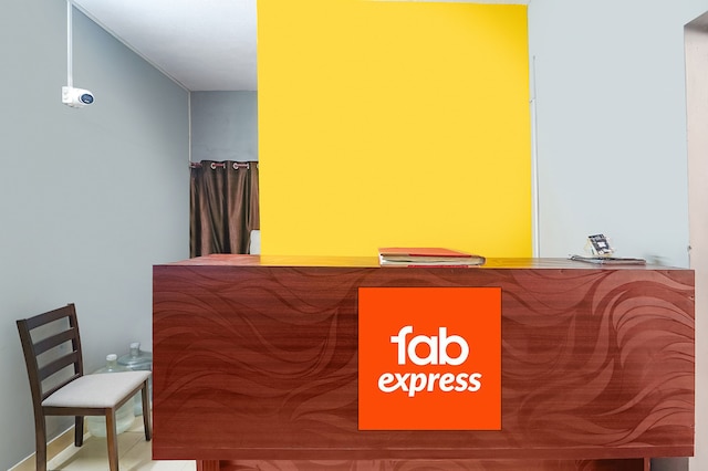 ファブエクスプレス エピック レジデンシー