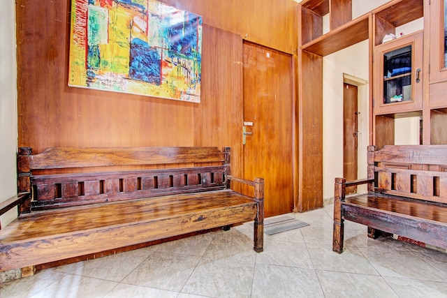 ホテル O ホワイト ハウス シャリア