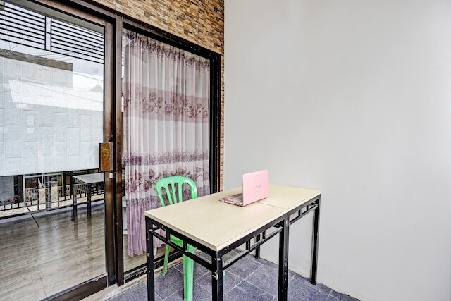 ホテル O サンロ コージー ホーム ファミリー ホームステイ シャリア