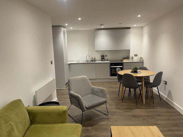 サルフォードシティ リトリート - モダン 2 ベッドルーム アパートメント