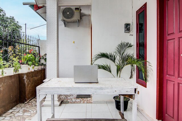 ホテル O ポンドック ムリア シャリア