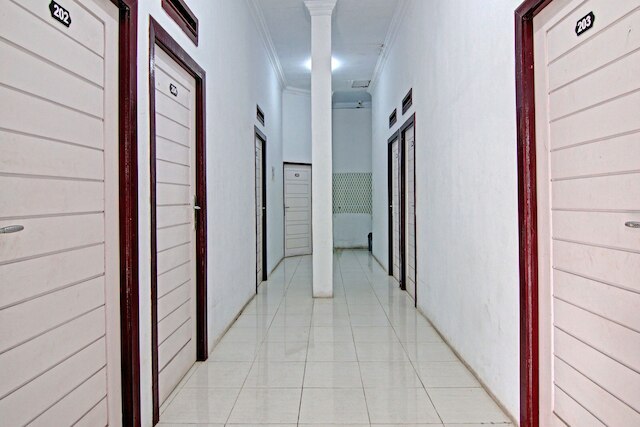 ホテル O ポンドック ムリア シャリア