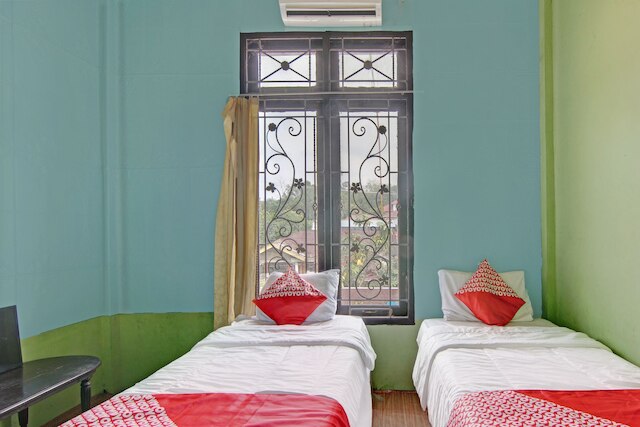 ホテル O スワカリヤ ゲストハウス