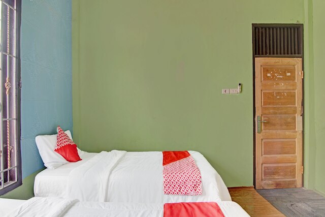 ホテル O スワカリヤ ゲストハウス