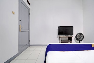 OYO  92512 アトランタ  ゲストハウス