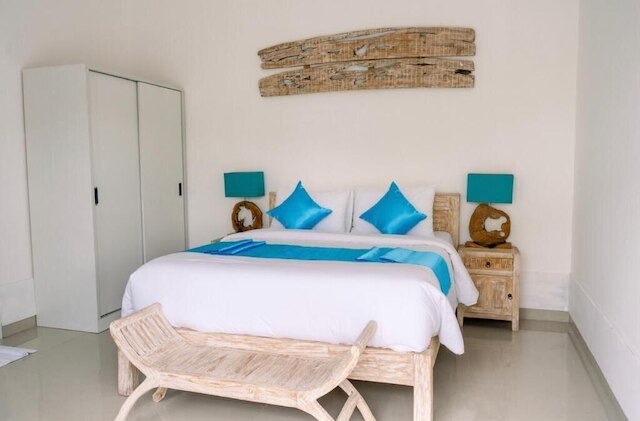 タマン・バリ・ヴィラ AR セミニャク