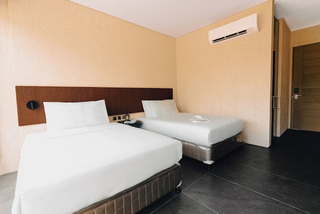 ザ・ファニーライオン - プエルト・プリンセサ