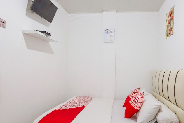 OYO  3420 アレックス  ホステル