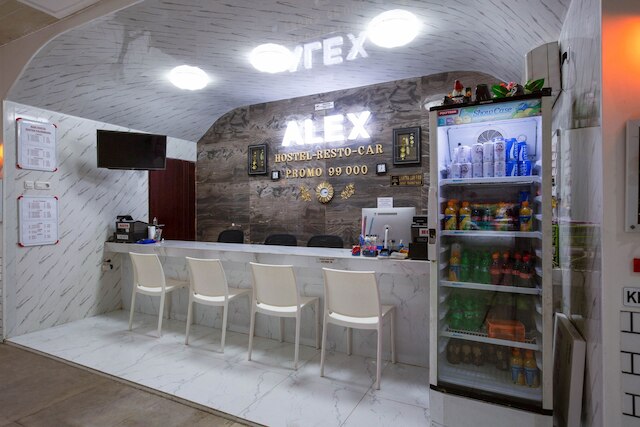 OYO  3420 アレックス  ホステル