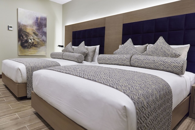 ヨグホスピタリティ