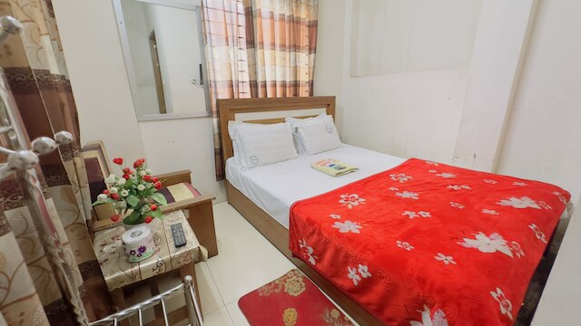 Hotel New Royal Palace Dhanmondi