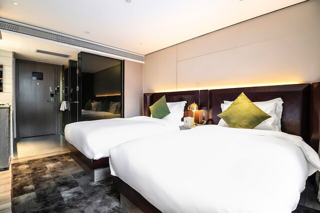 Housekeeper Hotel Beijing Road Branch