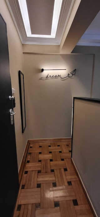 LView ズーステンプル