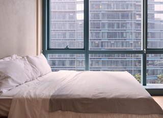 ラグジュアリー 2ベッドルーム イン アップタウン BGC, フリー プール ユーズ