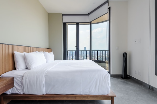 ビーグランド バイ ウィンウッドハウス