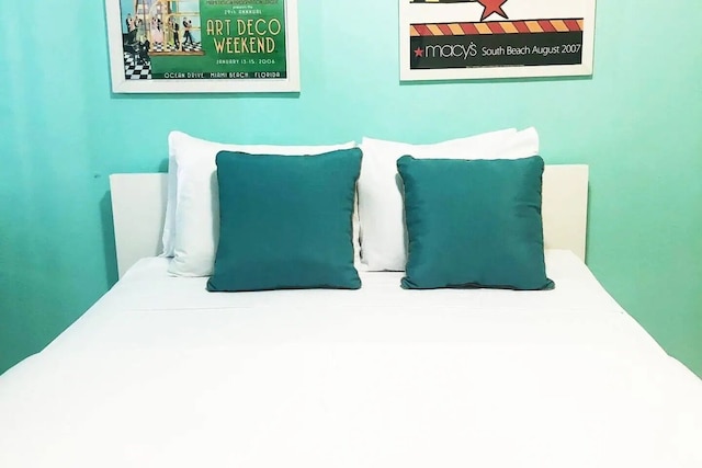 ロイヤル・ホテル・ユニット337