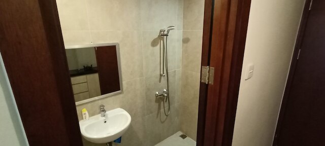 スリープレスト - ポルックス・ハビービ A0818