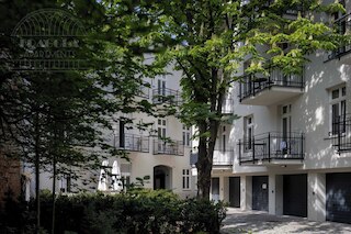 キャンバス ハウス フラゴラ アパートメンツ