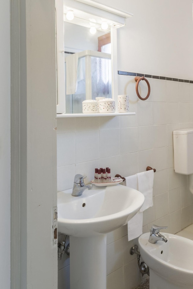 アカデミア チャーム 5 バイ ワンダフル イタリー