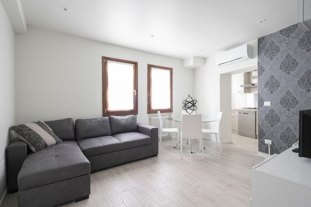 ワンダフルイタリーによるサン・マルコ・スタイル・カナルビュー・アパート1