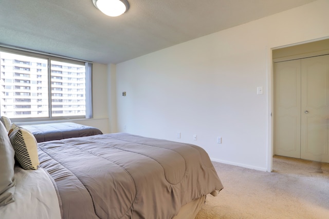 アップスケール アパートメンツ イン クリスタル シティ