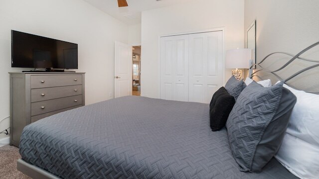 4749 キングス キャッスル サークル