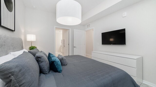 3180 パラドックス サークル ユニット 303