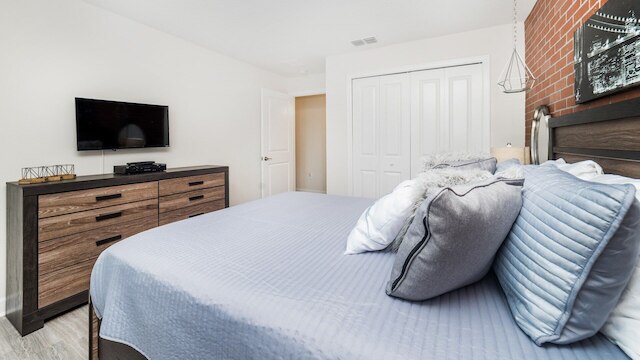 4951 ウィンダミア アベニュー