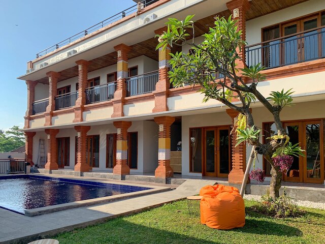 カンドラロカスタジオ&アパートメンツ・バイザロカ