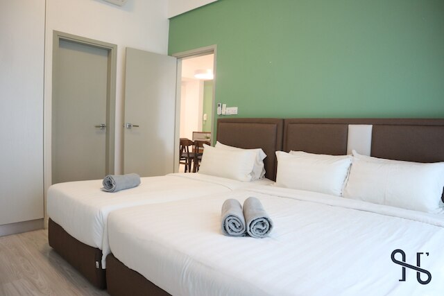 ホームスィート・ホーム・アット・ステラ・アベニュー