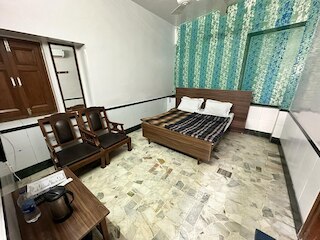 ニュー・ロイヤル・ホテル