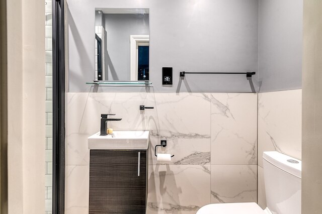 ボブ W ロンドン アールズ コート -ワーウィック ロード