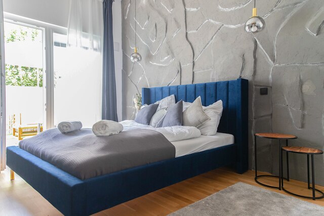 ダヌーブアパートメンツ