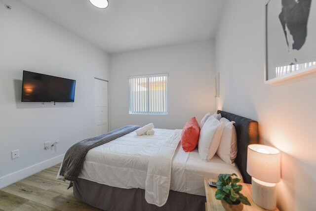 ローリー・アパートメント・ニア・ローンデポ・パーク・スタジアム