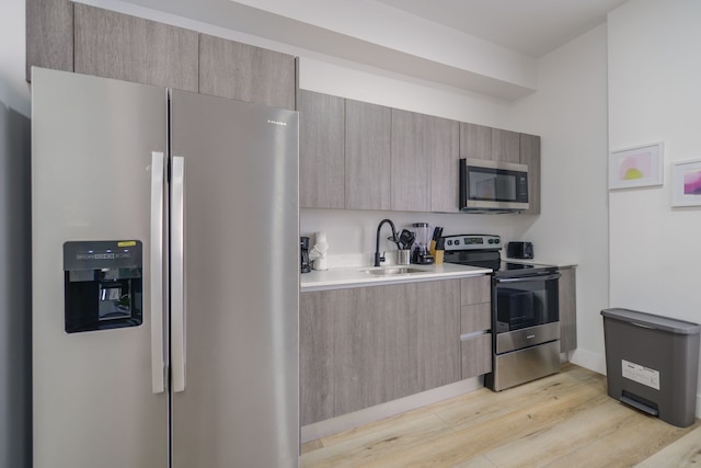 ローリー・アパートメント・ニア・ローンデポ・パーク・スタジアム